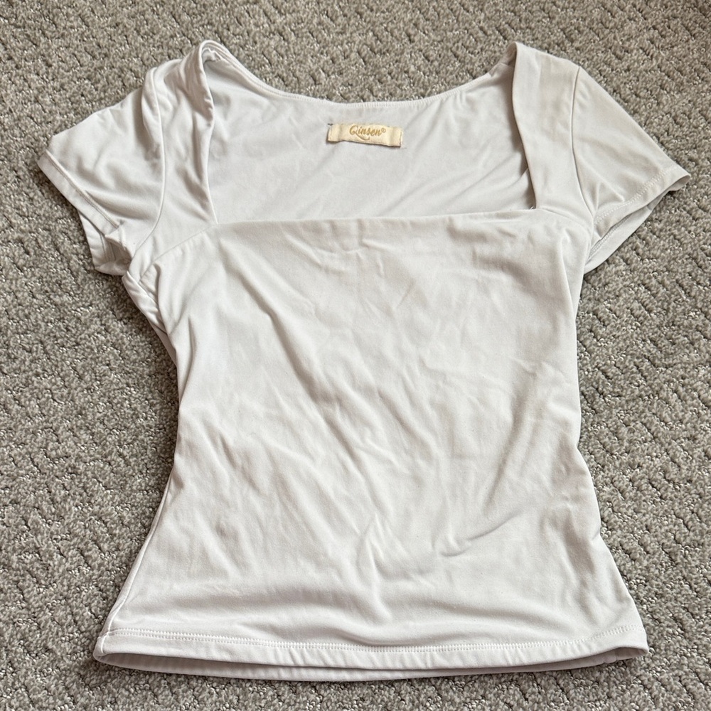 Qinsen White Short Sleeve Top